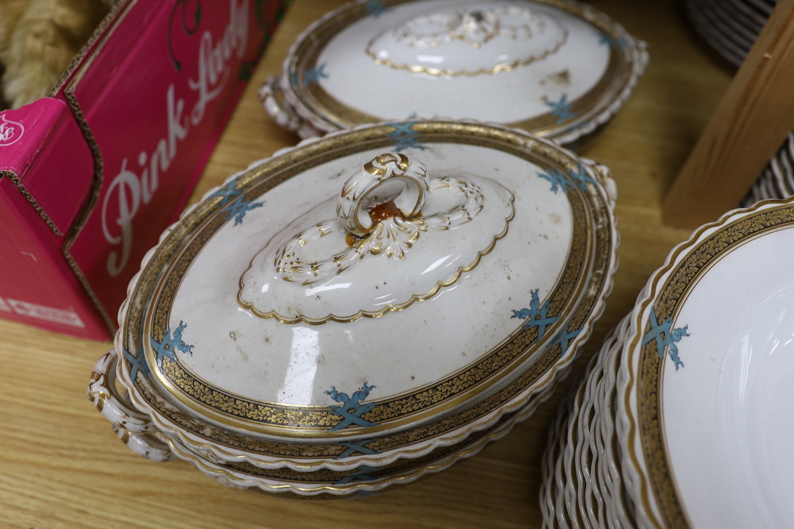 A late Victorian opaque porcelain dinner service